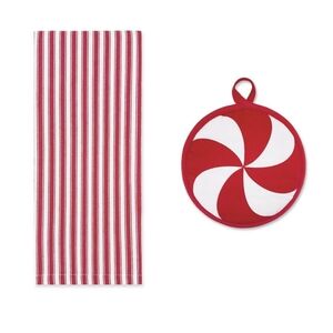 Target Bullseye Christmas 2025 Dish Towel & Pot Holder Set - Peppermint